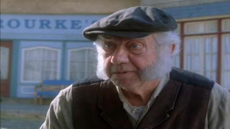 Кадры из сериала Звездный путь: Вояджер (1995)